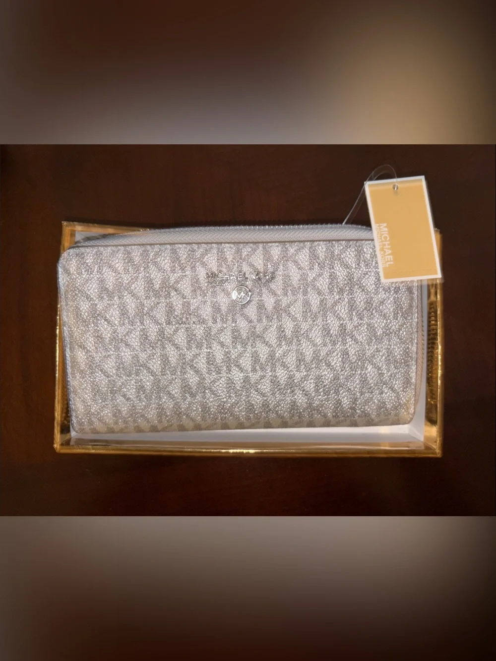 Michael Kors Silver Signature MK Zip Wallet